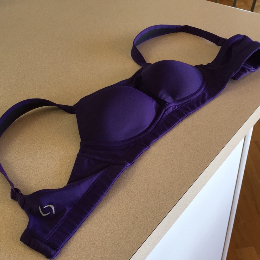 32B Moving Comfort sports bra purple
